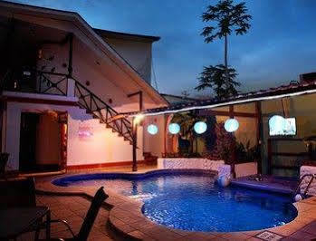 Hotel Poseidon Jacó Buitenkant foto